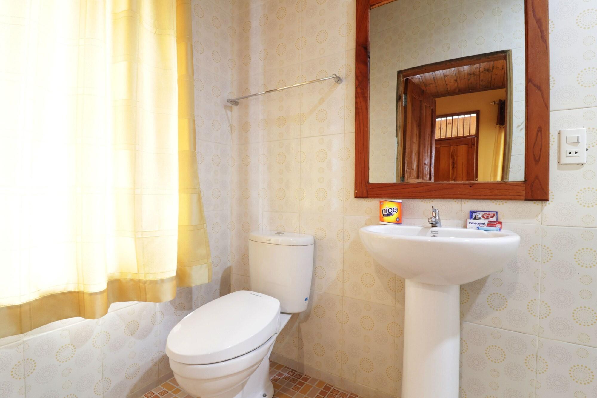 Tuk Tuk Timbul Bungalows Ngoại thất bức ảnh