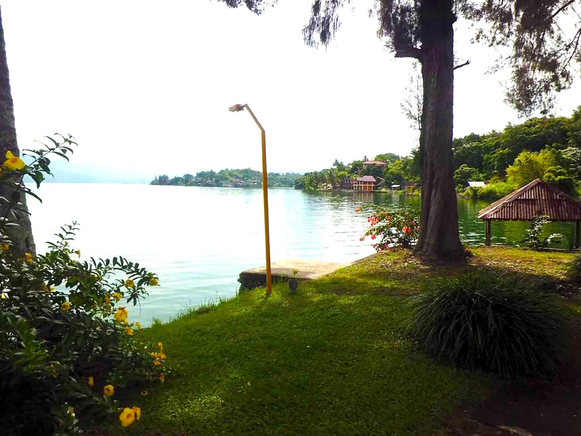 Tuk Tuk Timbul Bungalows Ngoại thất bức ảnh