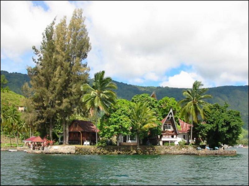 Tuk Tuk Timbul Bungalows Ngoại thất bức ảnh