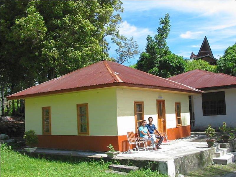 Tuk Tuk Timbul Bungalows Ngoại thất bức ảnh